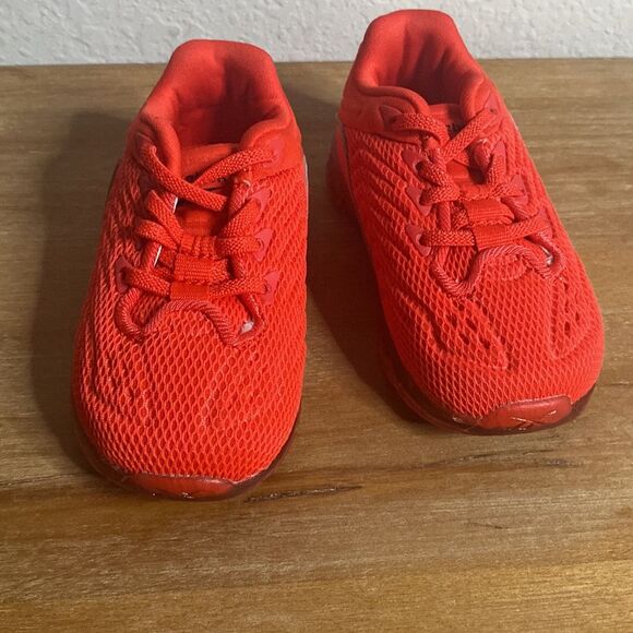 Reebok Red Zig KINETICA Infants Baby Unisex Boy Shoes Sneaker Tennis size 4 - Picture 2 of 7